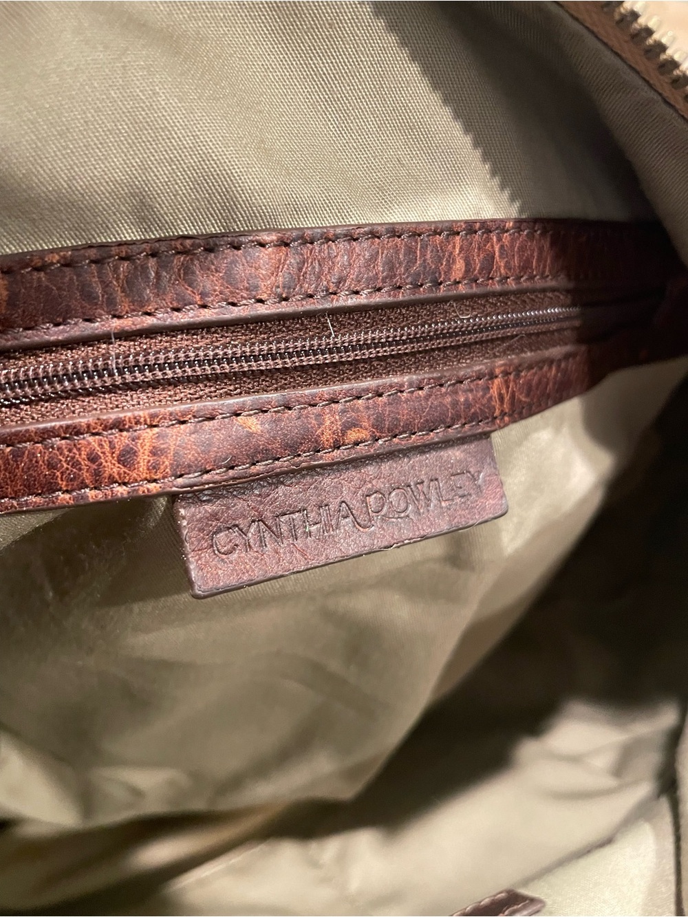 Cynthia Rowley Cream Leather Messenger with Brown Trim - Picture 9 of 11